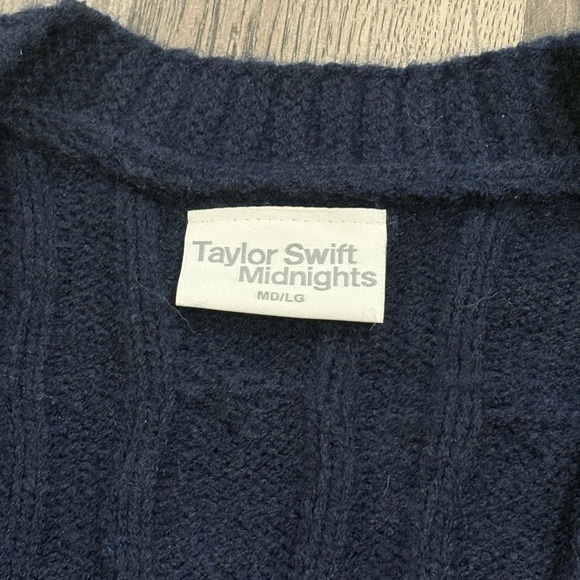 Midnights Cardigan Taylor Swift: Authentic - Picture 3 of 4